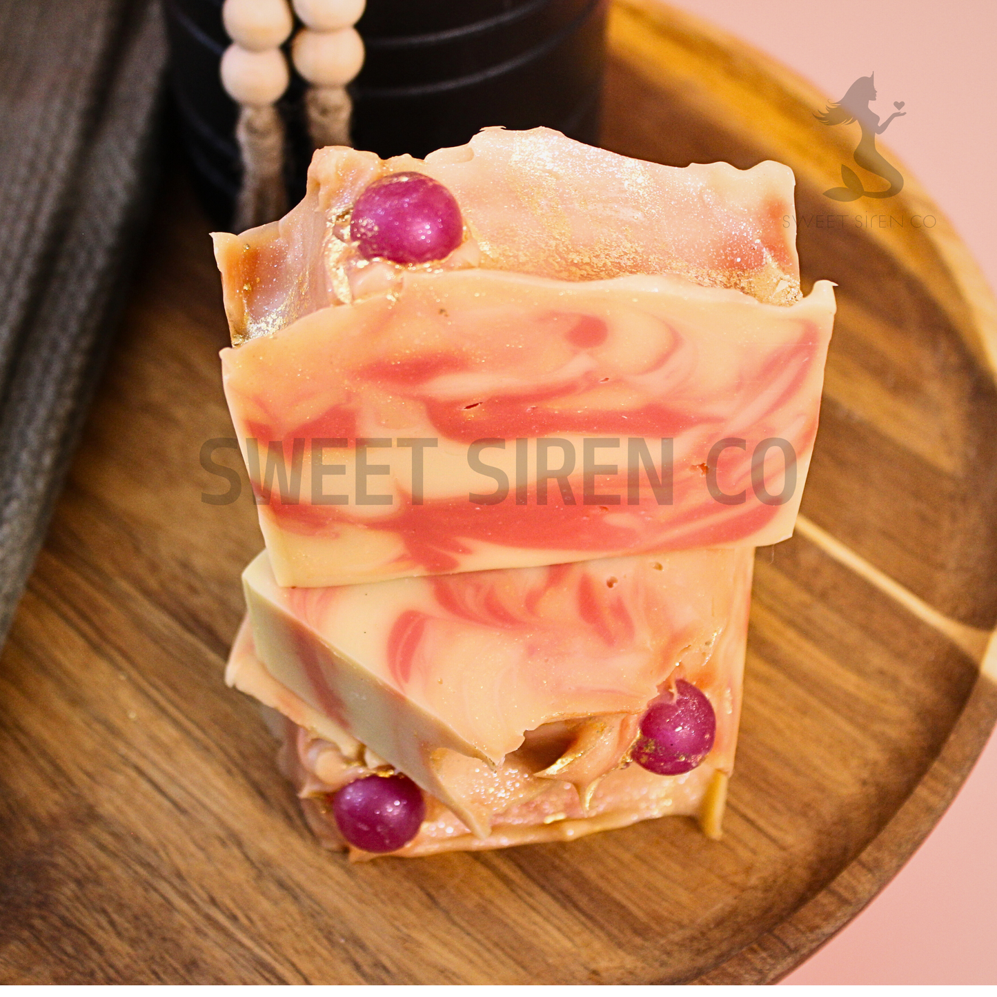 Fizzleberry Soap Bar